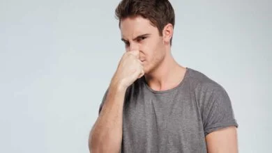 علت بوی بد عرق