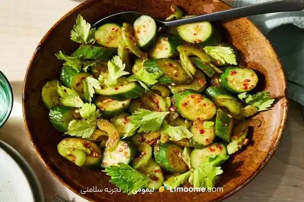 سالاد رژیمی خیار و کرفس