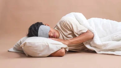 آیا خوابیدن روی زمین بهتر است یا تخت؟