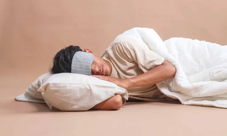 آیا خوابیدن روی زمین بهتر است یا تخت؟