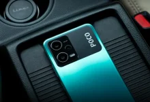 بررسی تخصصی پوکو F7